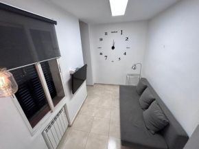Quiet flat in interior floor Atocha-DE23